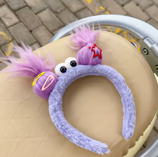 Diadema Ojos con Colitas