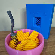Set de Pasta de Juguete con Caja, Platito y Cubierto