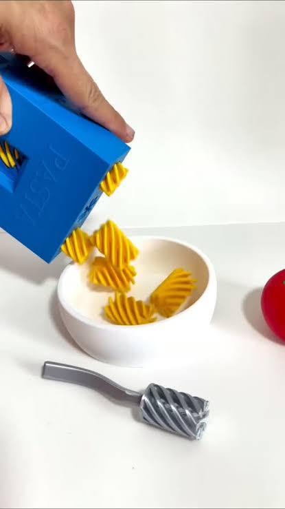 Set de Pasta de Juguete con Caja, Platito y Cubierto