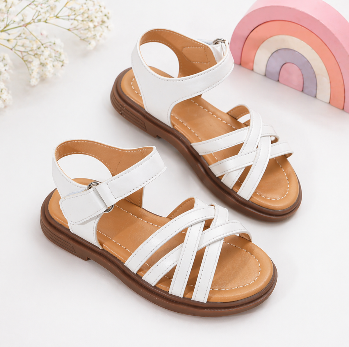 Huarache Zinnia blanco para niña